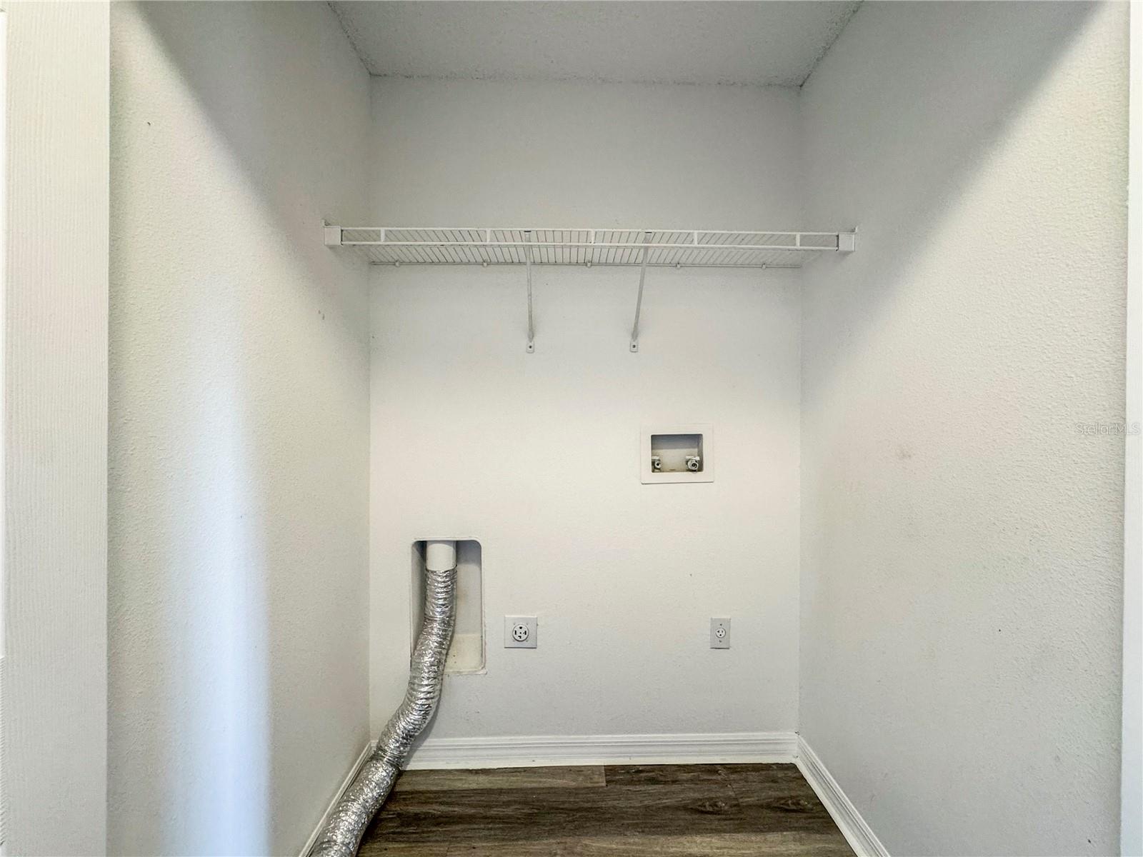 SPRING HILL - Residential Lease