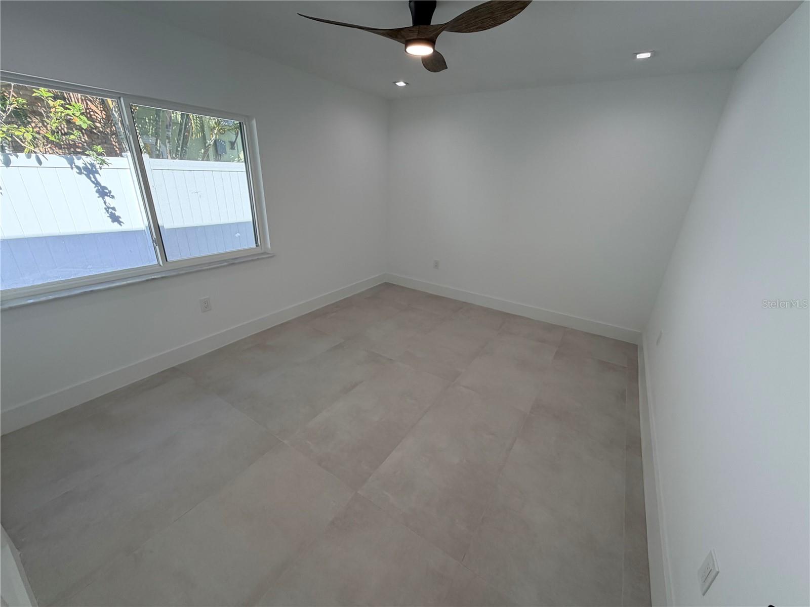 DANA SHORES UNIT 6 SEC - Residential Lease