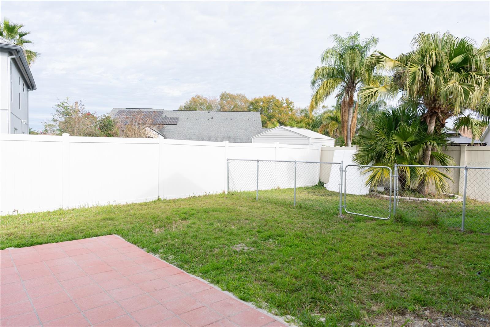 ISLAND CLUB AT RIO PINAR LAKES - Residential