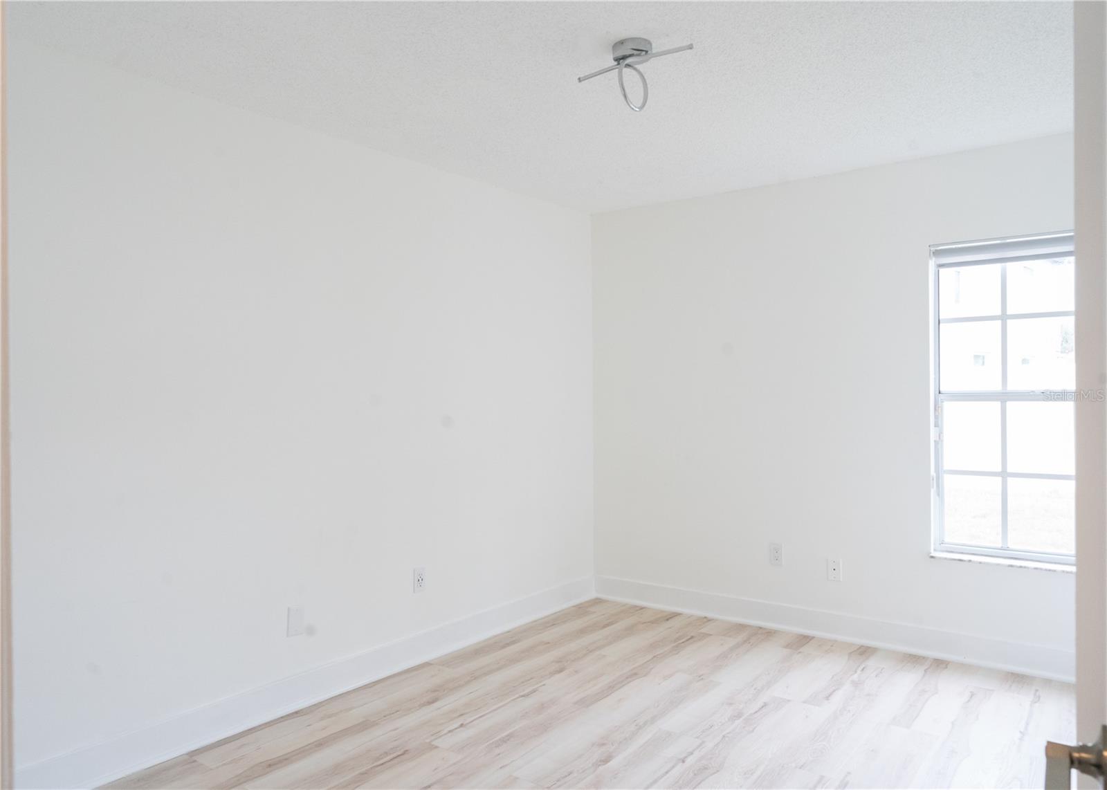 ISLAND CLUB AT RIO PINAR LAKES - Residential