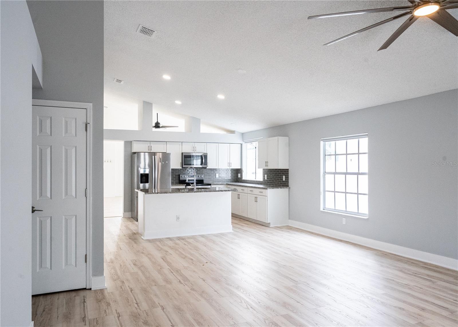 ISLAND CLUB AT RIO PINAR LAKES - Residential