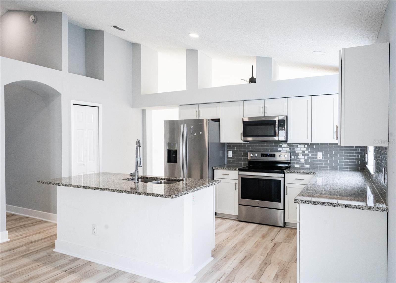 ISLAND CLUB AT RIO PINAR LAKES - Residential