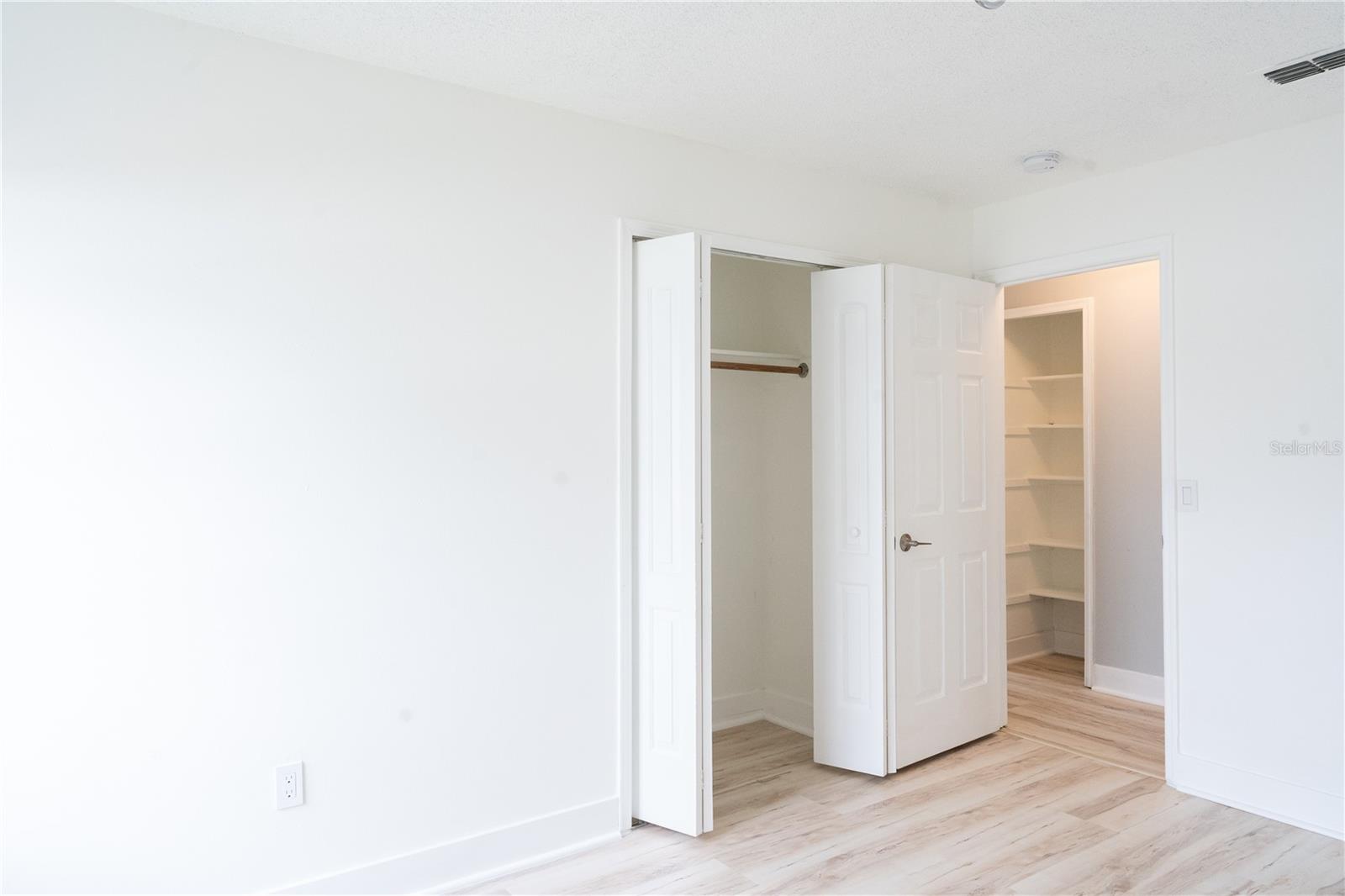 ISLAND CLUB AT RIO PINAR LAKES - Residential