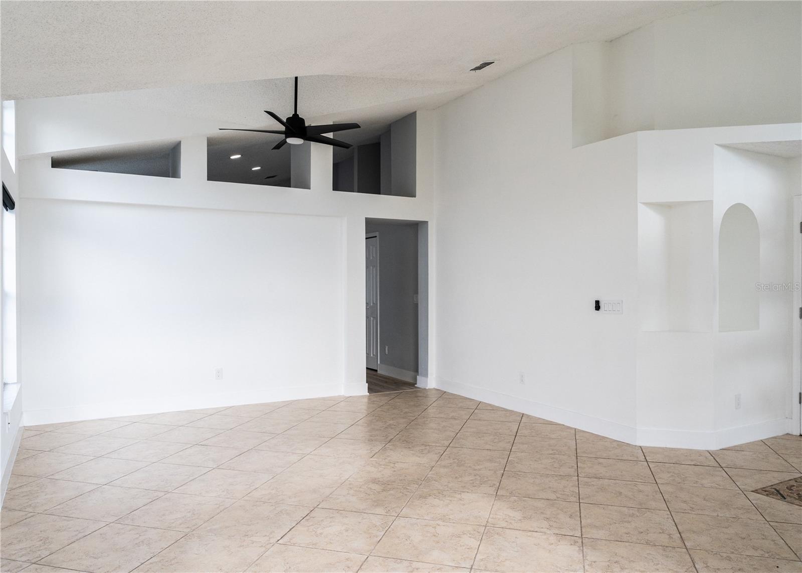 ISLAND CLUB AT RIO PINAR LAKES - Residential