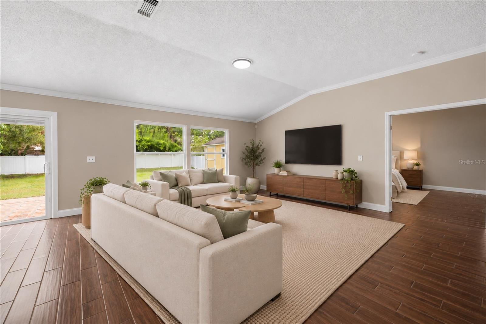 1680 LADY SLIPPER CIRCLE
