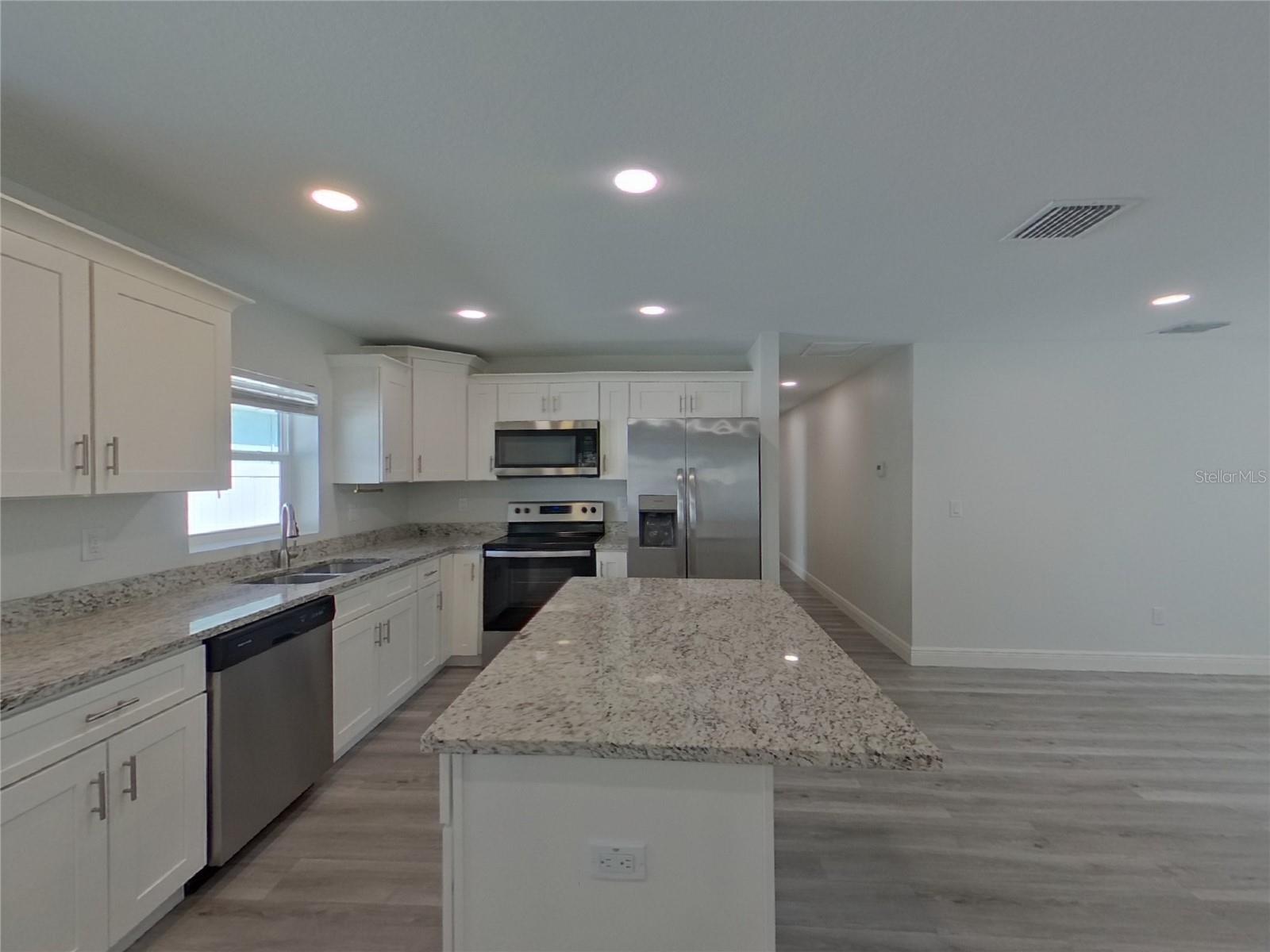 WASHINGTON TERRACE - Residential Lease