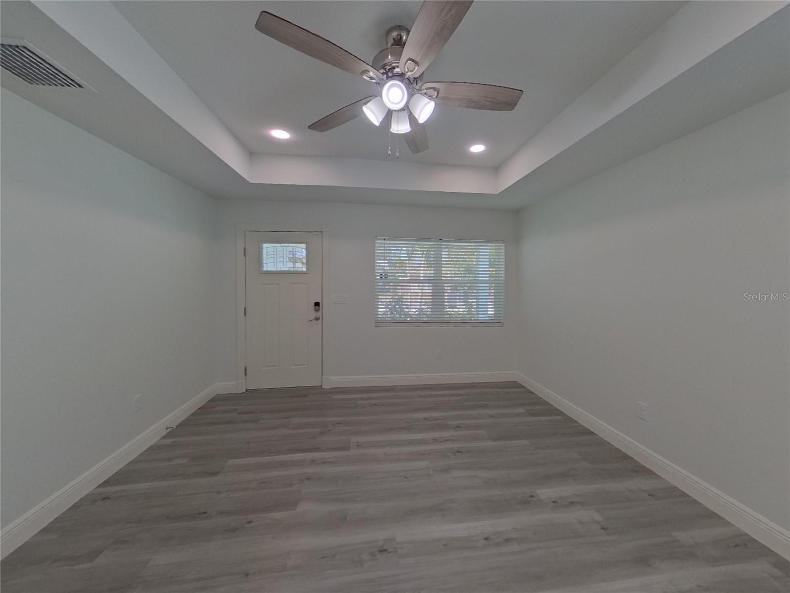 WASHINGTON TERRACE - Residential Lease