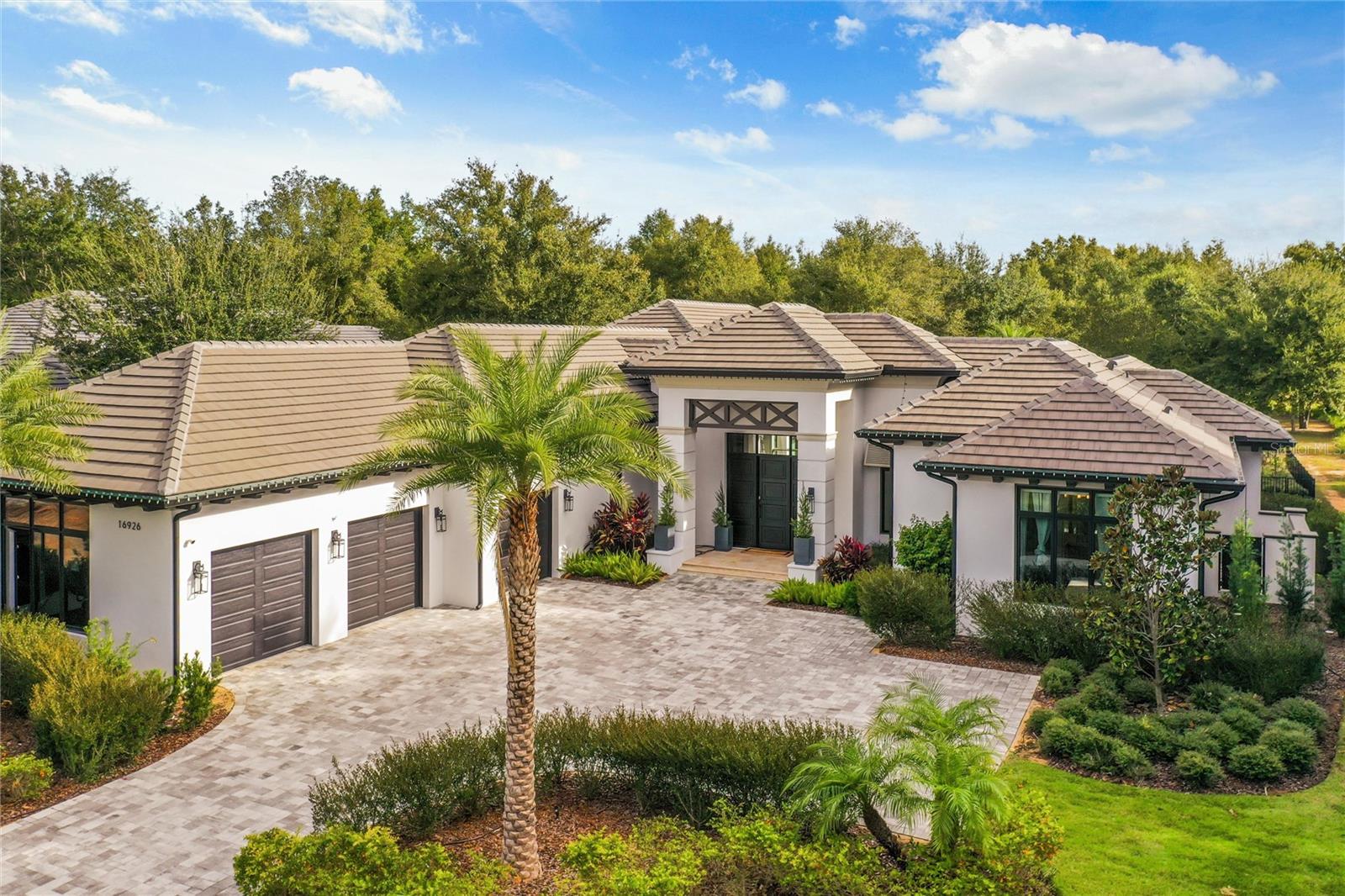 BELLA COLLINA - Residential