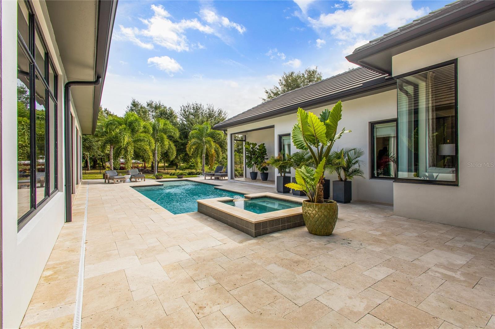 BELLA COLLINA - Residential