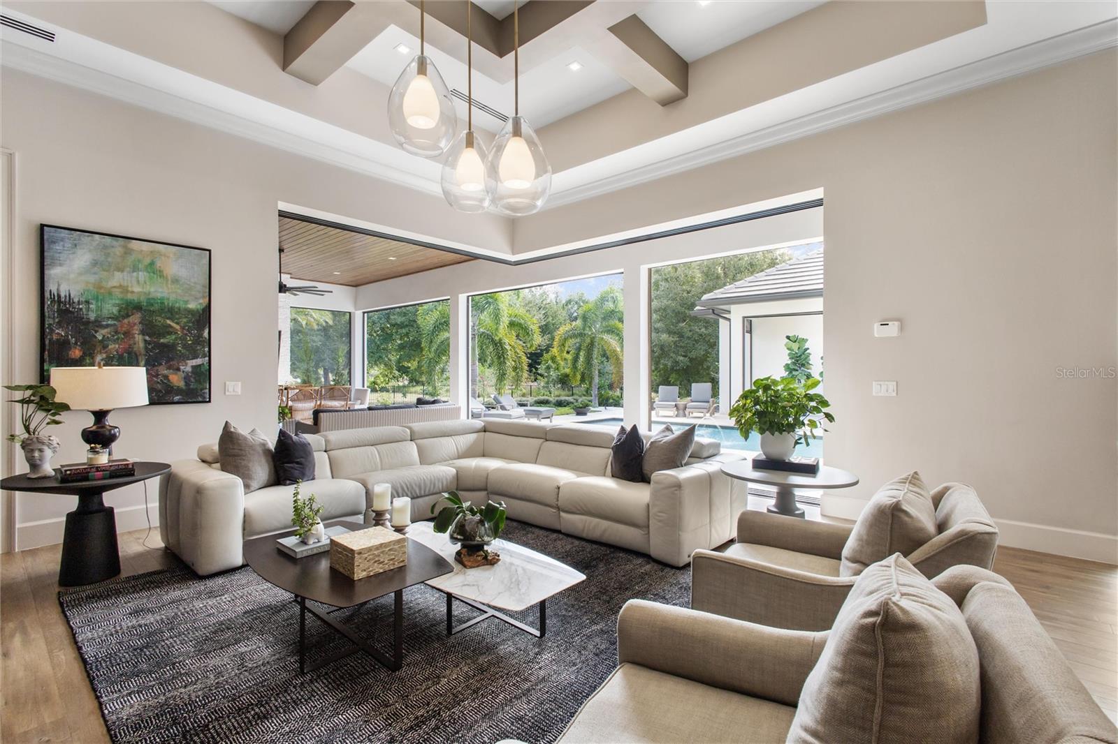 BELLA COLLINA - Residential