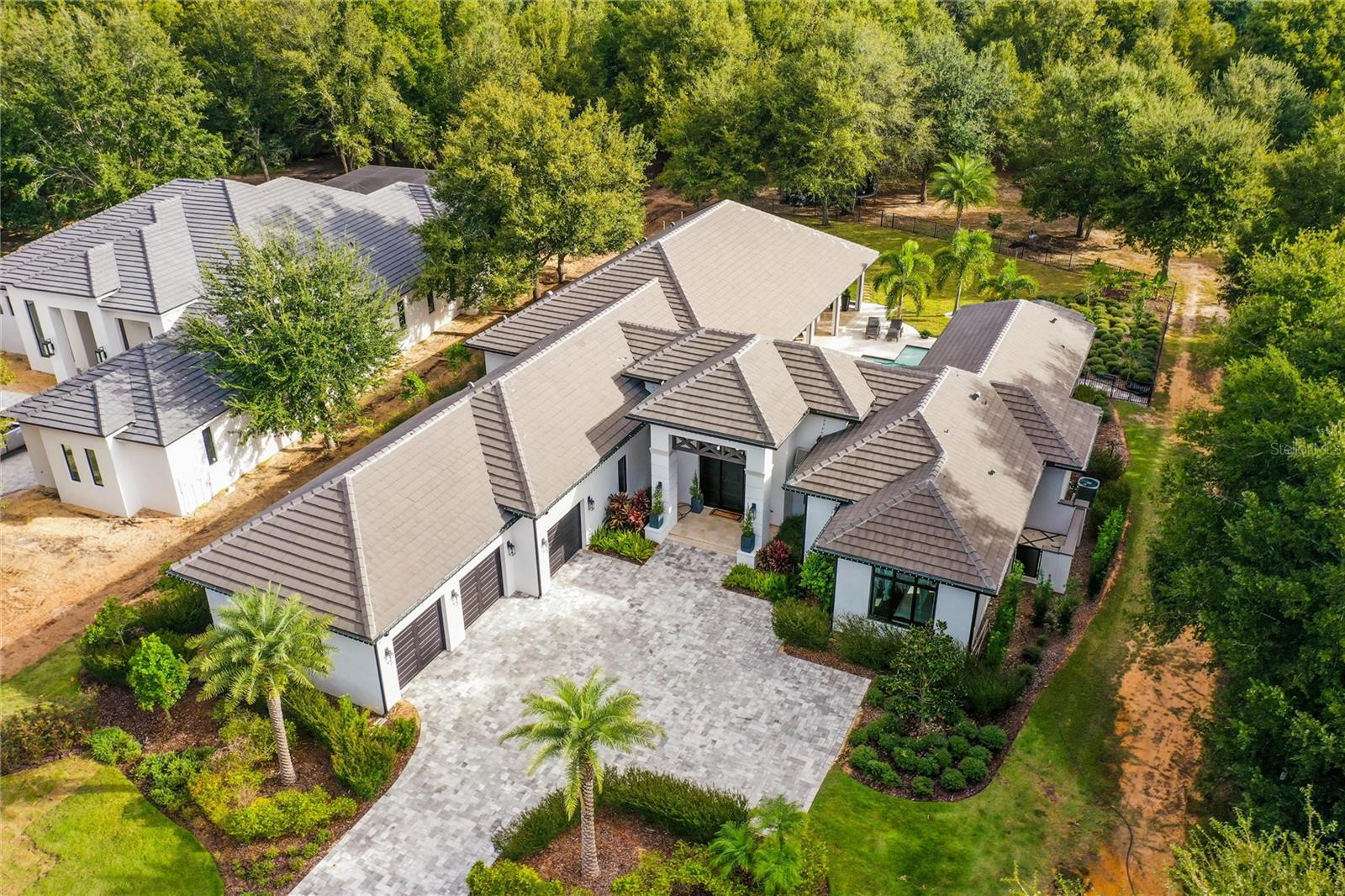 BELLA COLLINA - Residential