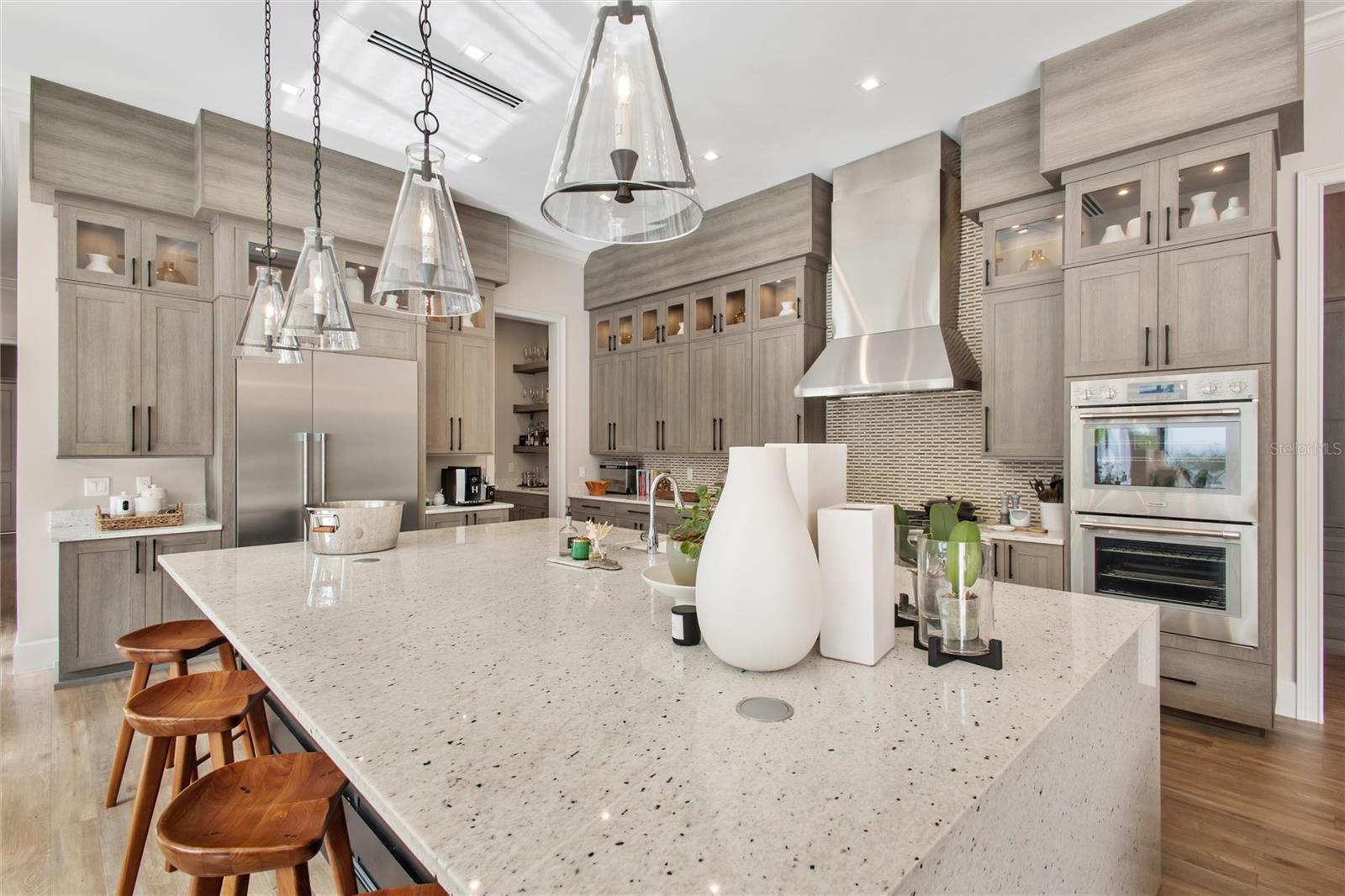 BELLA COLLINA - Residential