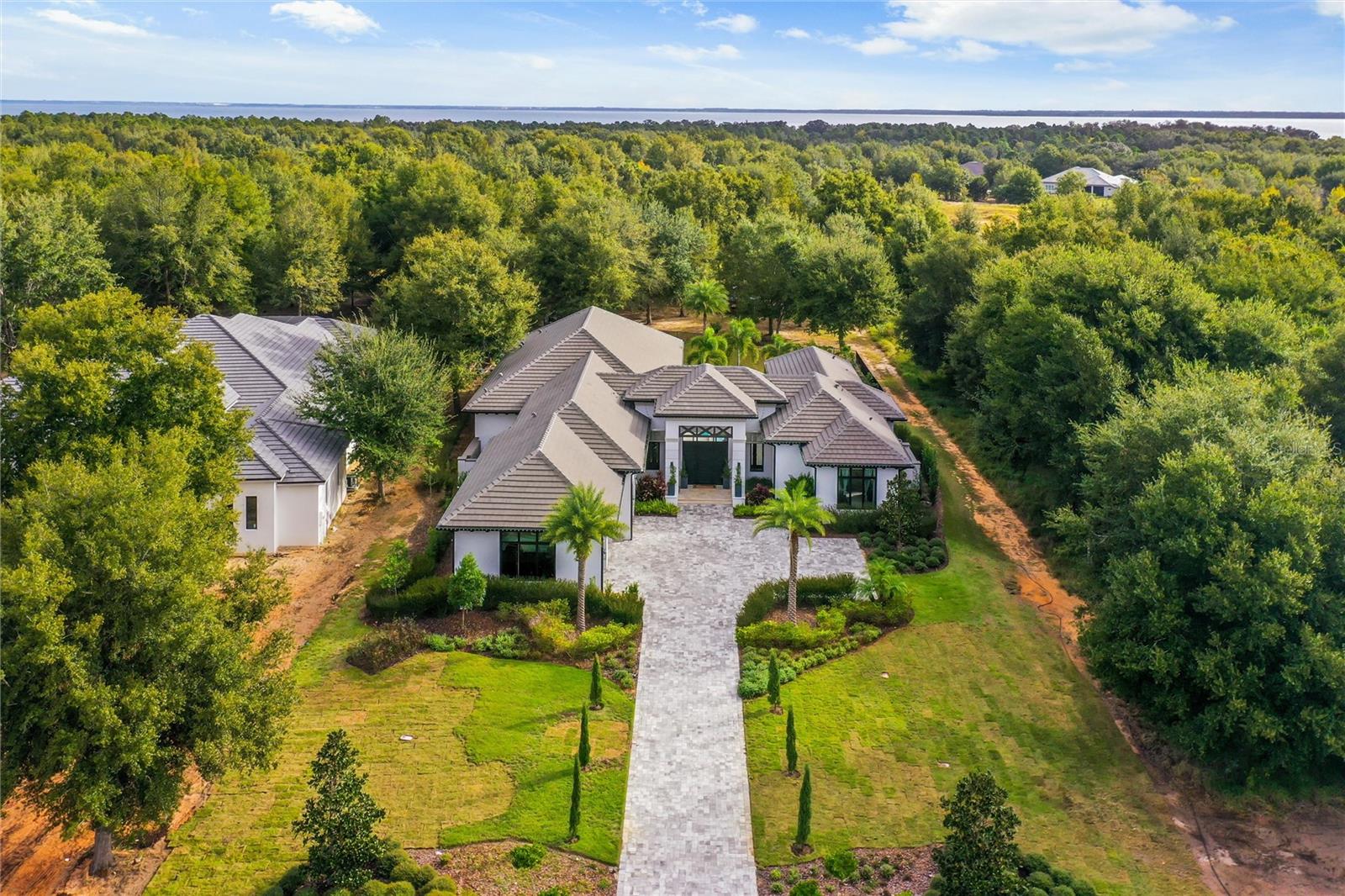 BELLA COLLINA - Residential