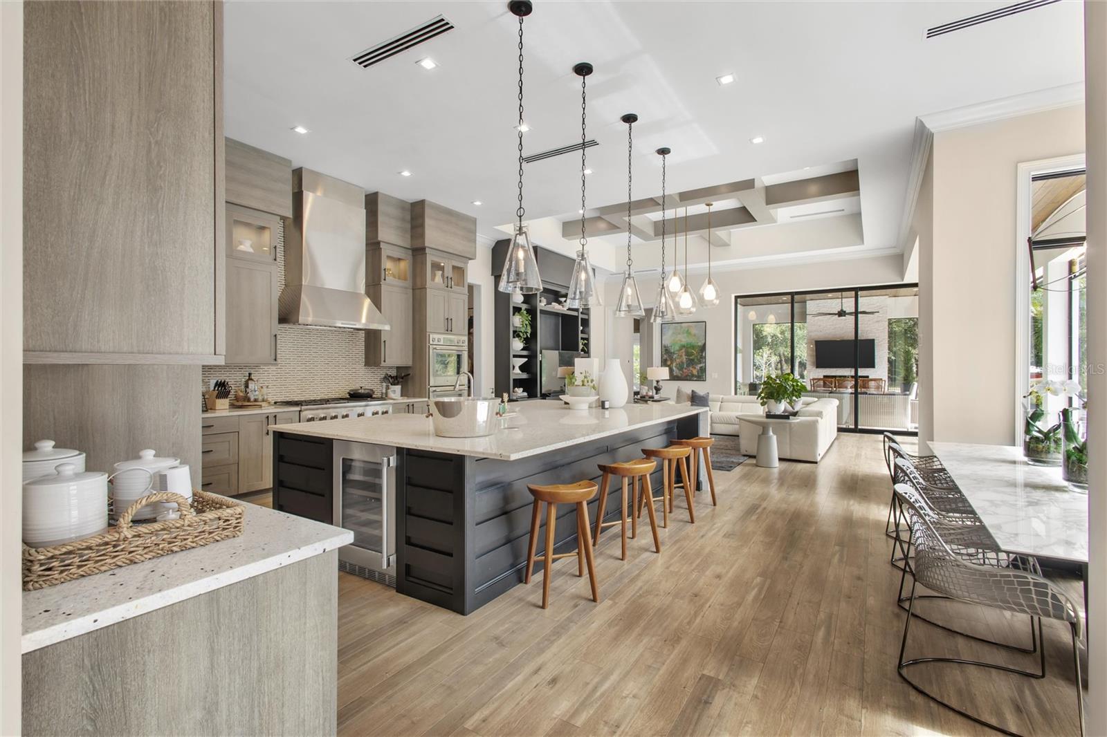 BELLA COLLINA - Residential