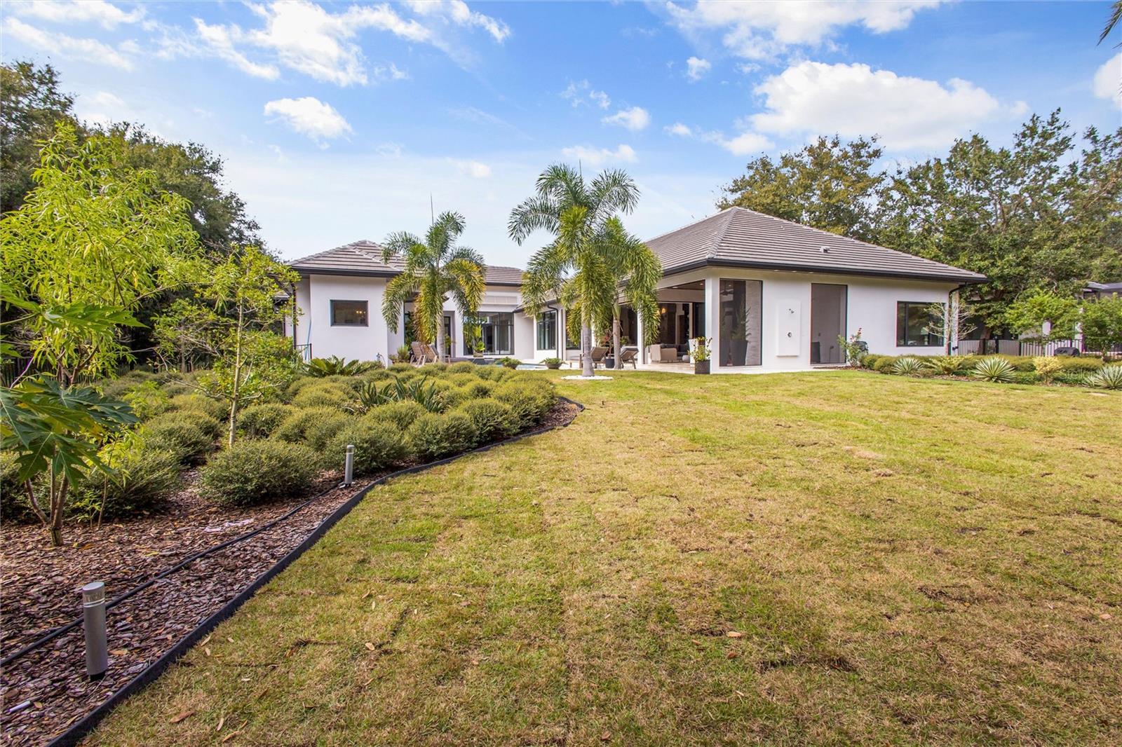 BELLA COLLINA - Residential