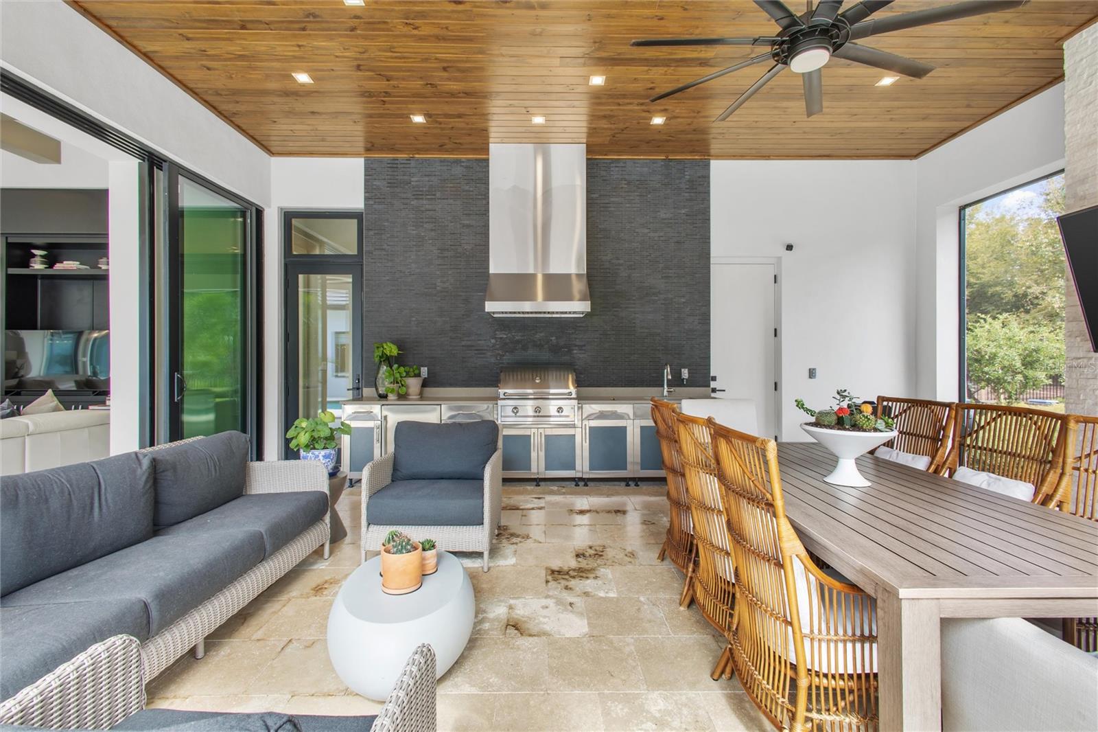 BELLA COLLINA - Residential