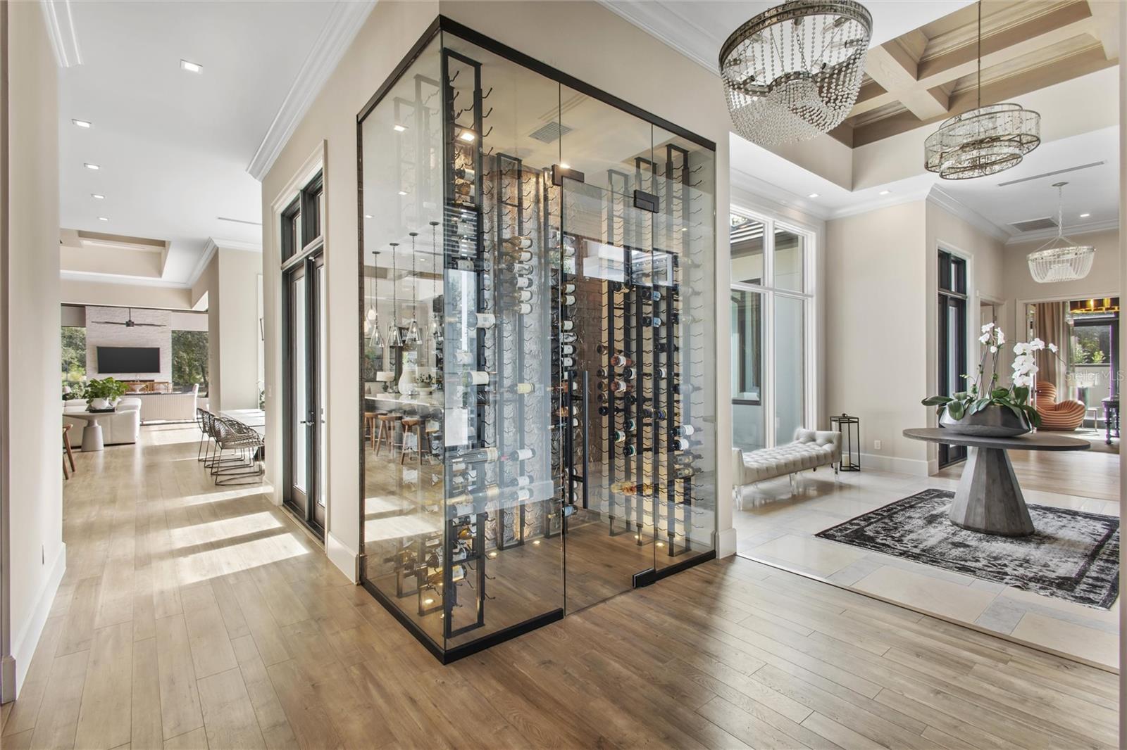 BELLA COLLINA - Residential