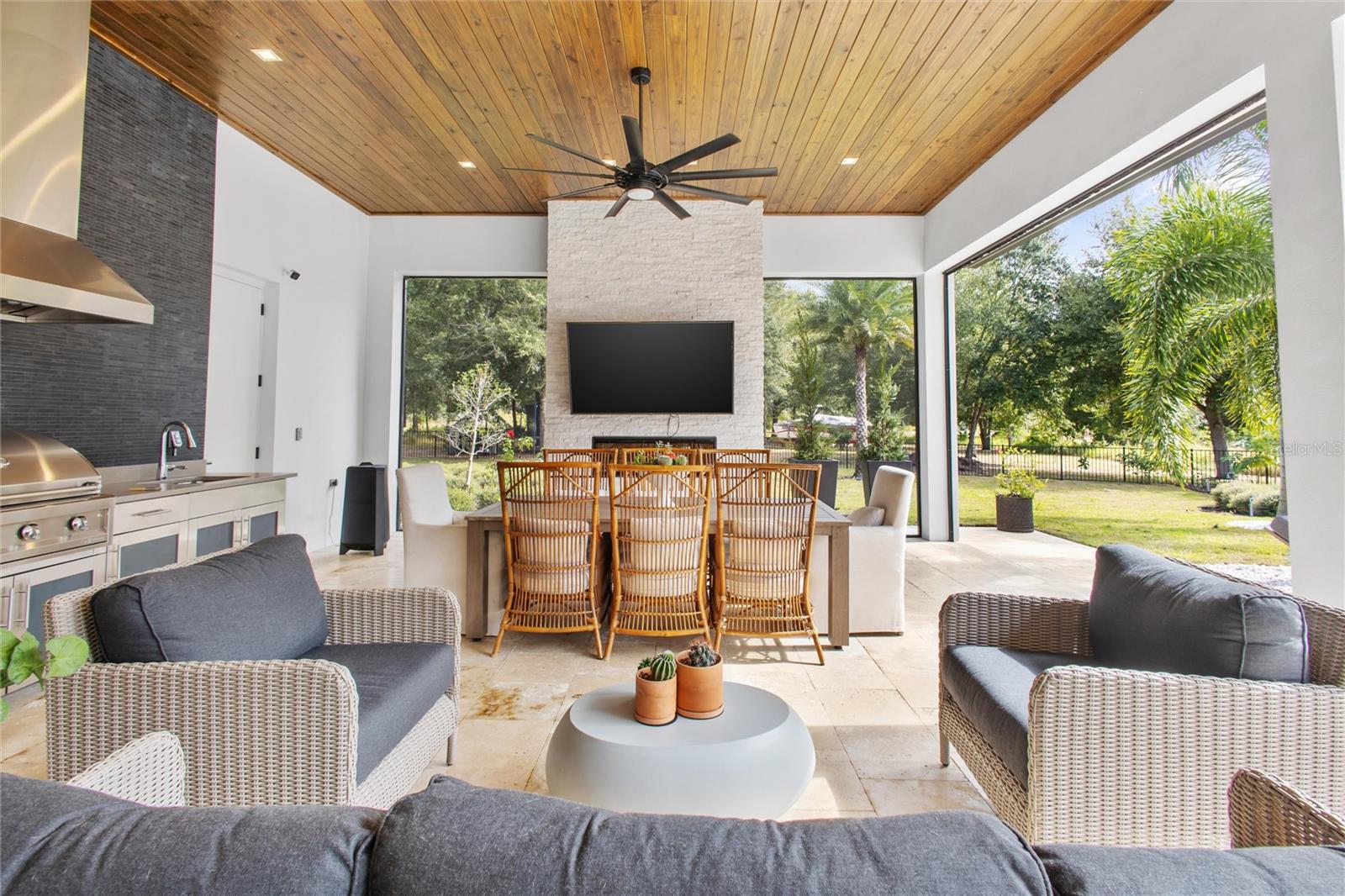 BELLA COLLINA - Residential