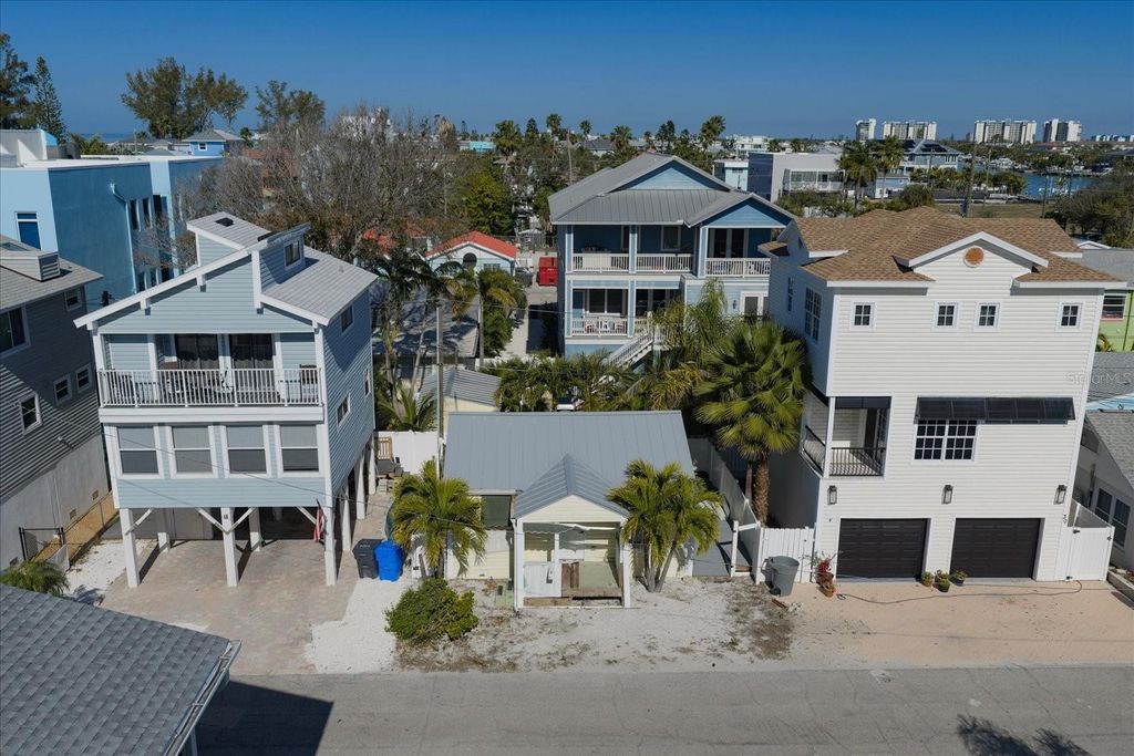 Photo of 24 80th Terrace, Treasure Island, FL 33706 (MLS # TB8469932)