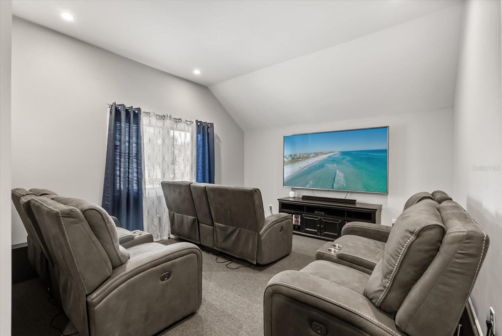 SWEETWATER CLUB - Residential