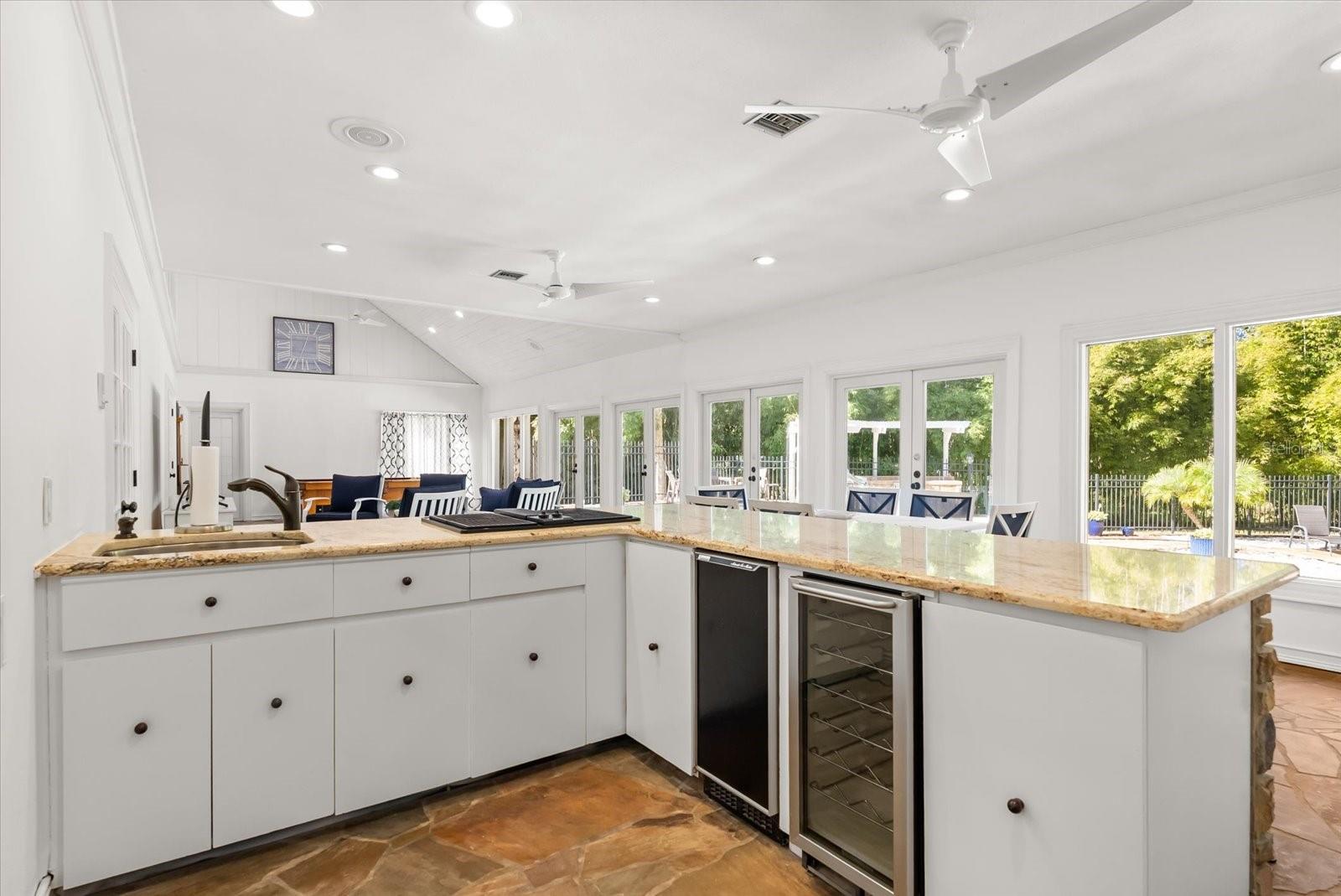 SWEETWATER CLUB - Residential