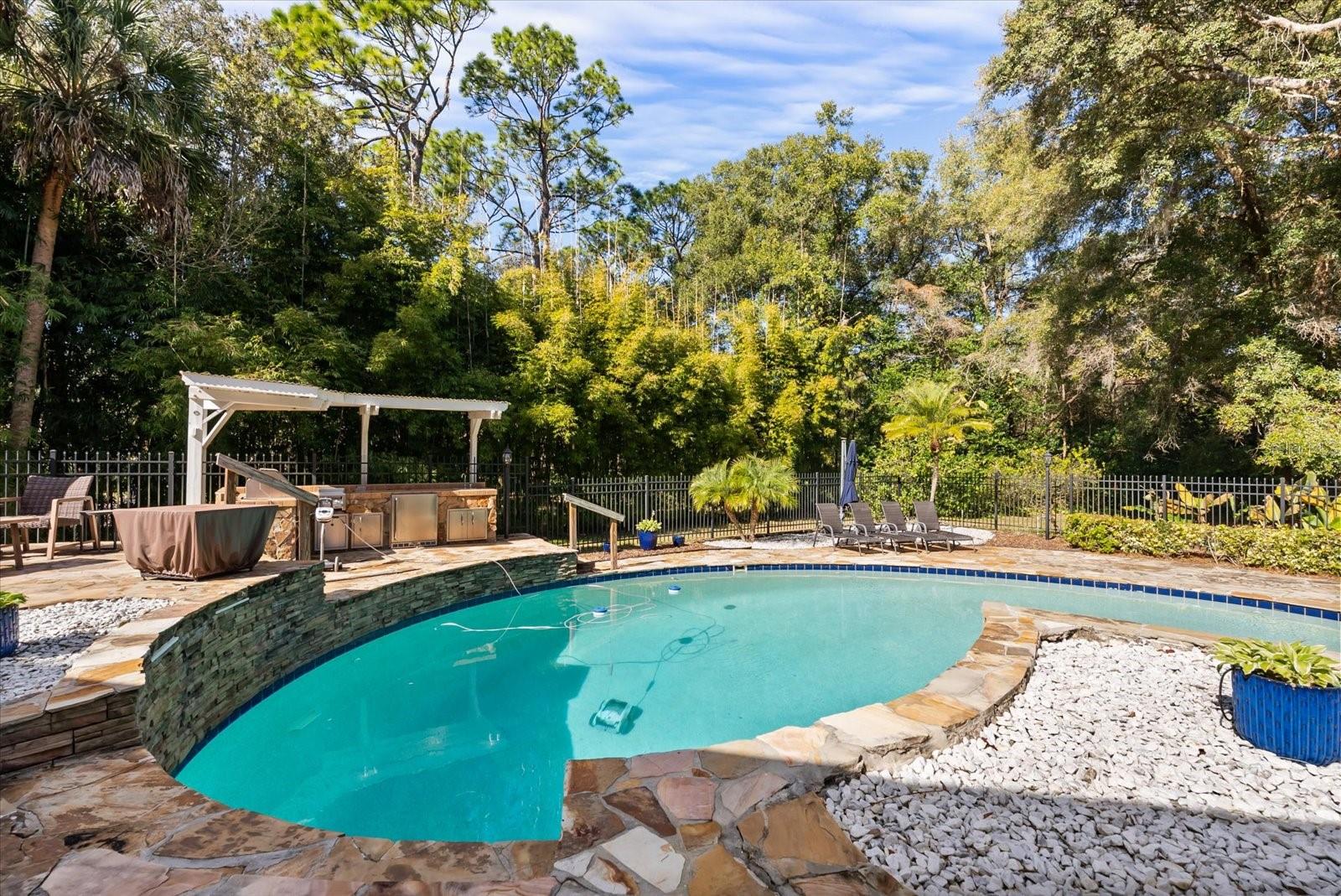 SWEETWATER CLUB - Residential