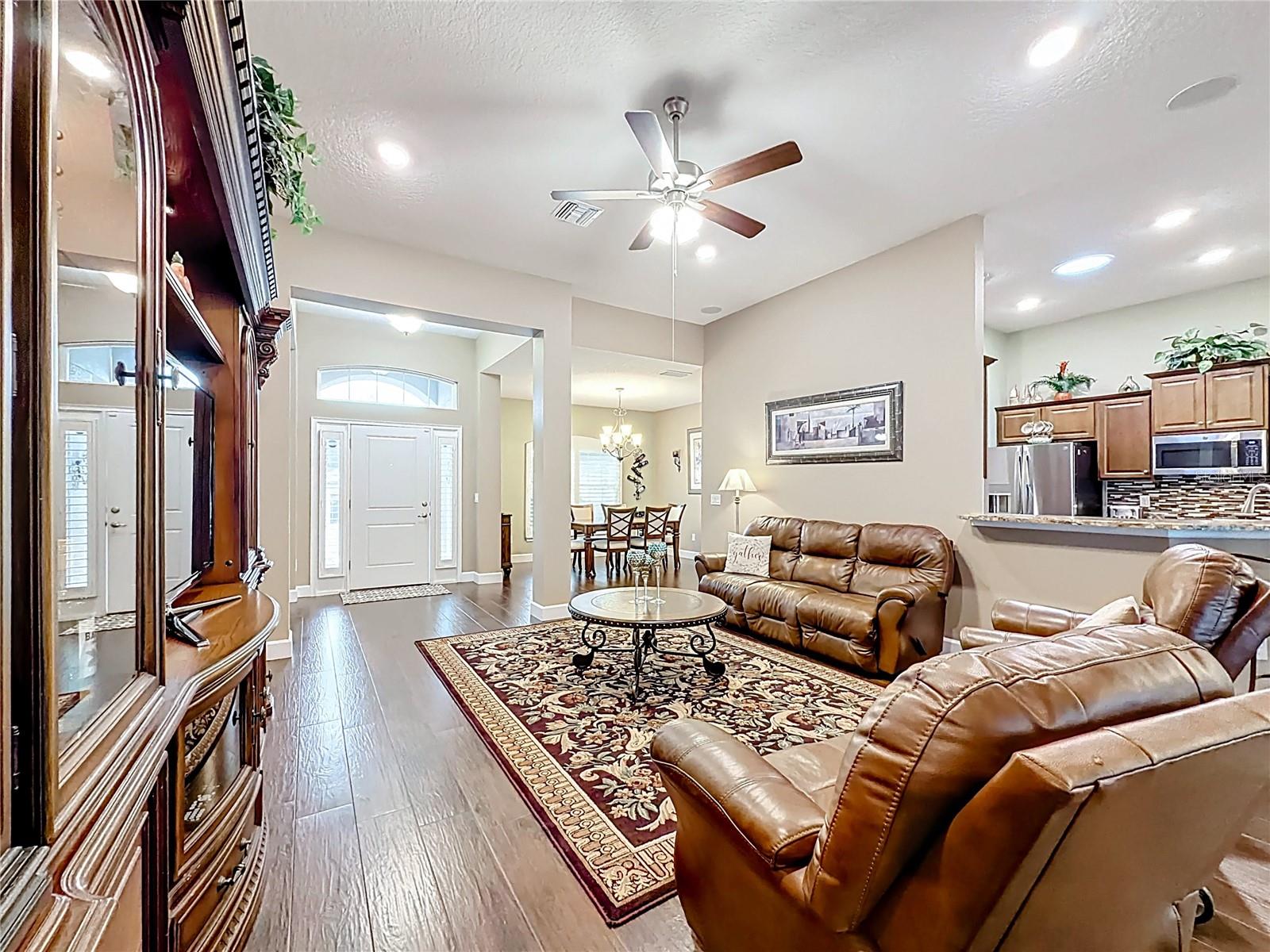 FRUITLAND PARK OAK FOREST - Residential