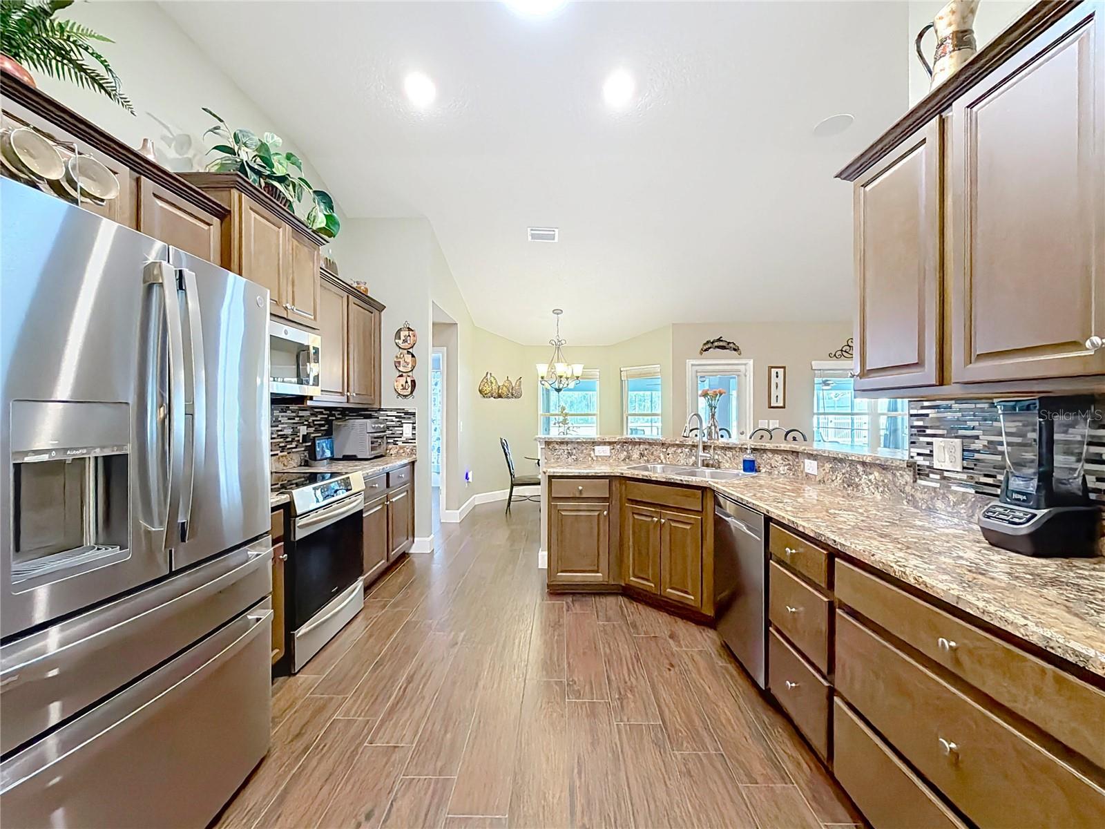 FRUITLAND PARK OAK FOREST - Residential