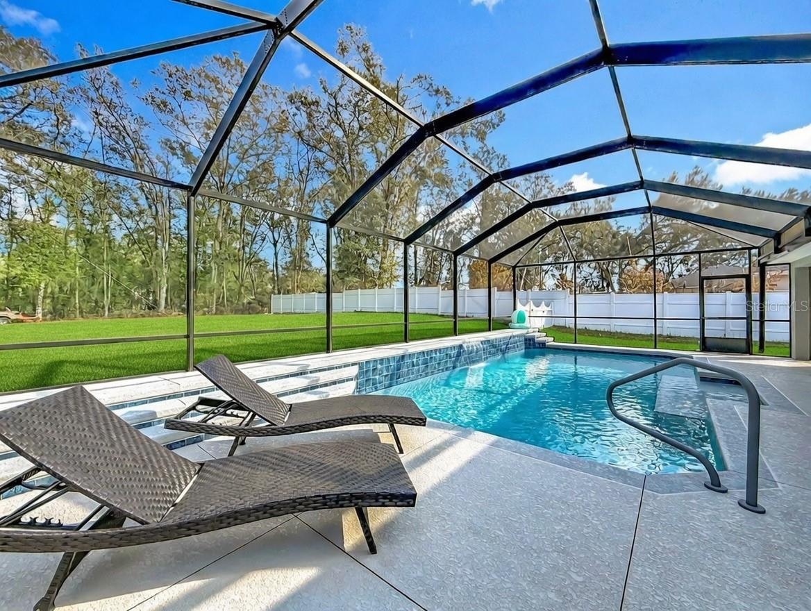 FRUITLAND PARK OAK FOREST - Residential