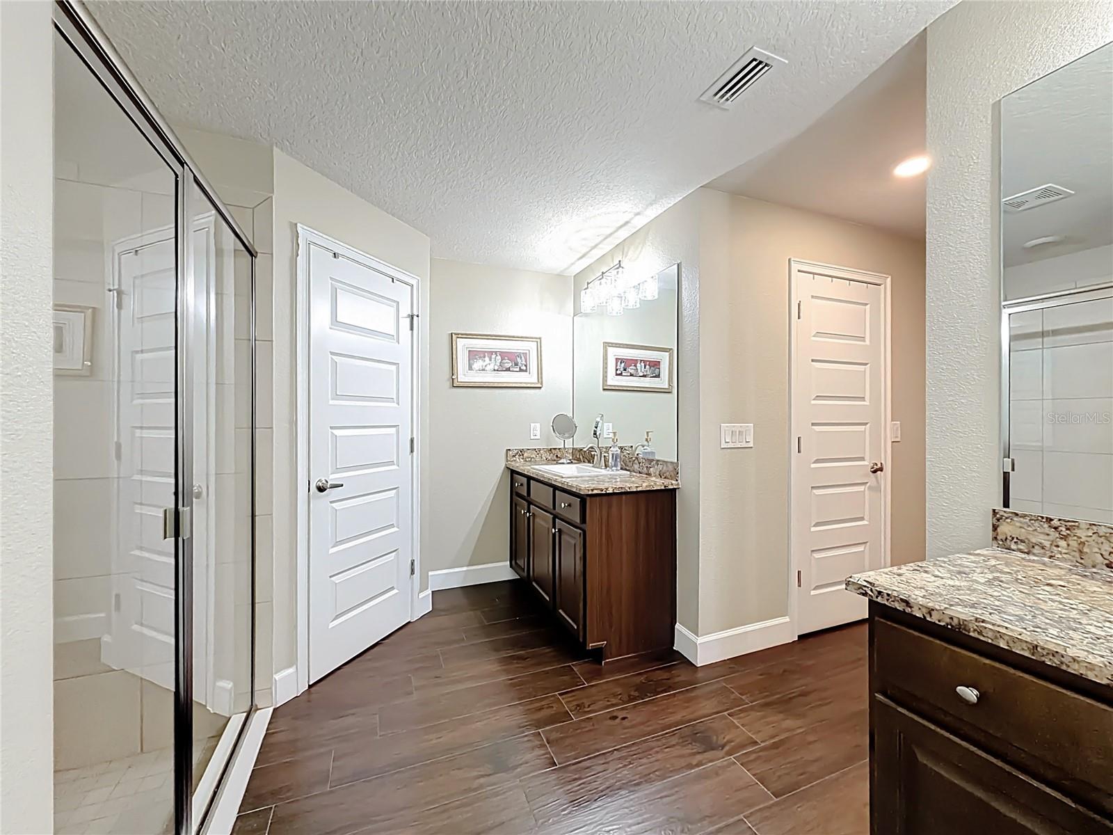 FRUITLAND PARK OAK FOREST - Residential