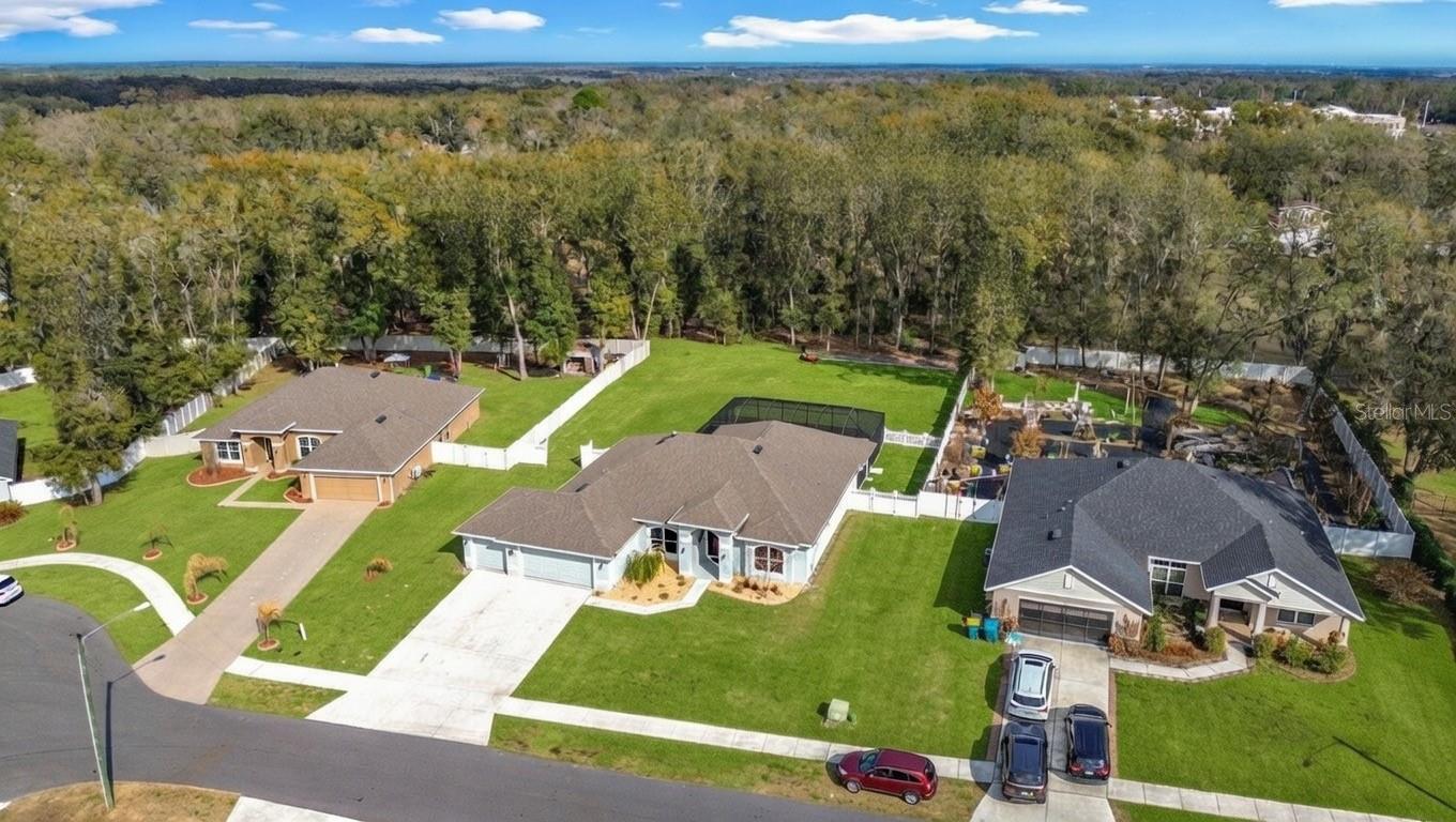 FRUITLAND PARK OAK FOREST - Residential