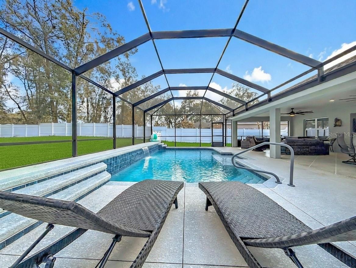 FRUITLAND PARK OAK FOREST - Residential