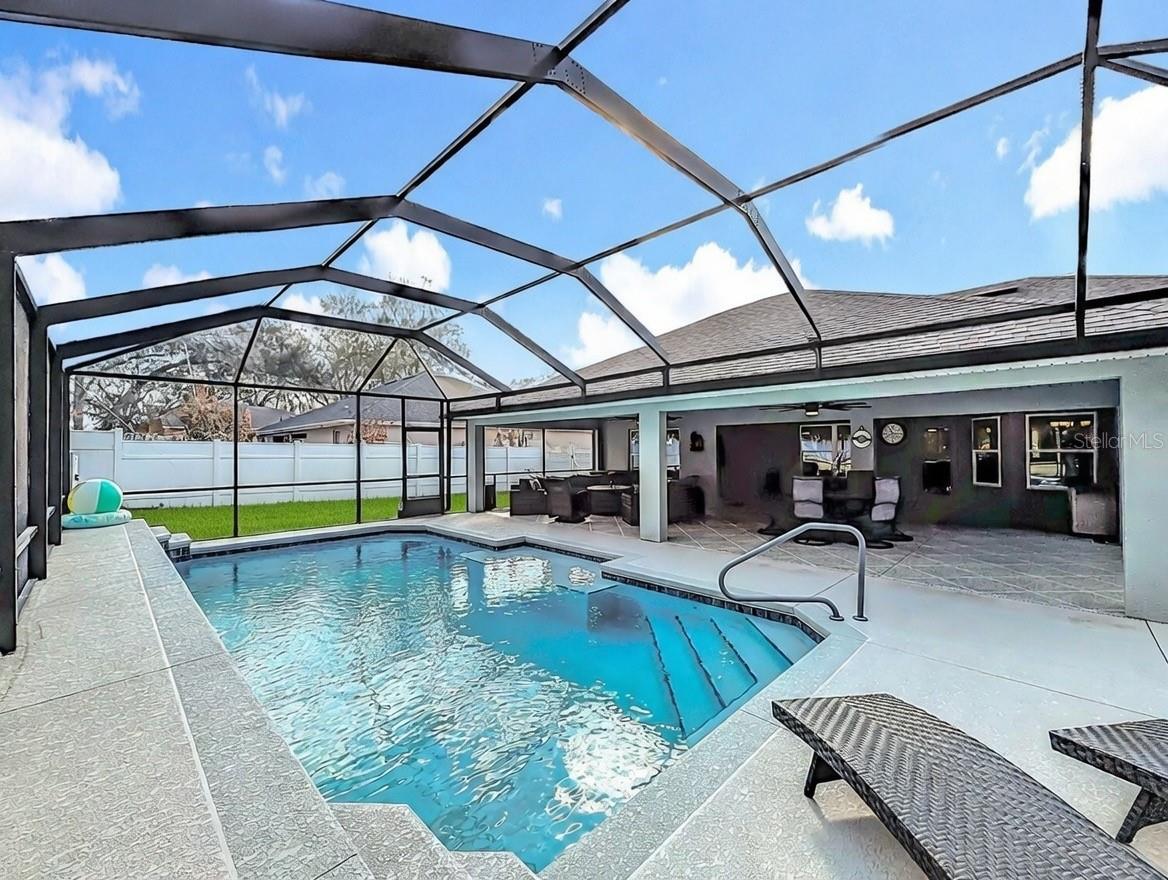 FRUITLAND PARK OAK FOREST - Residential