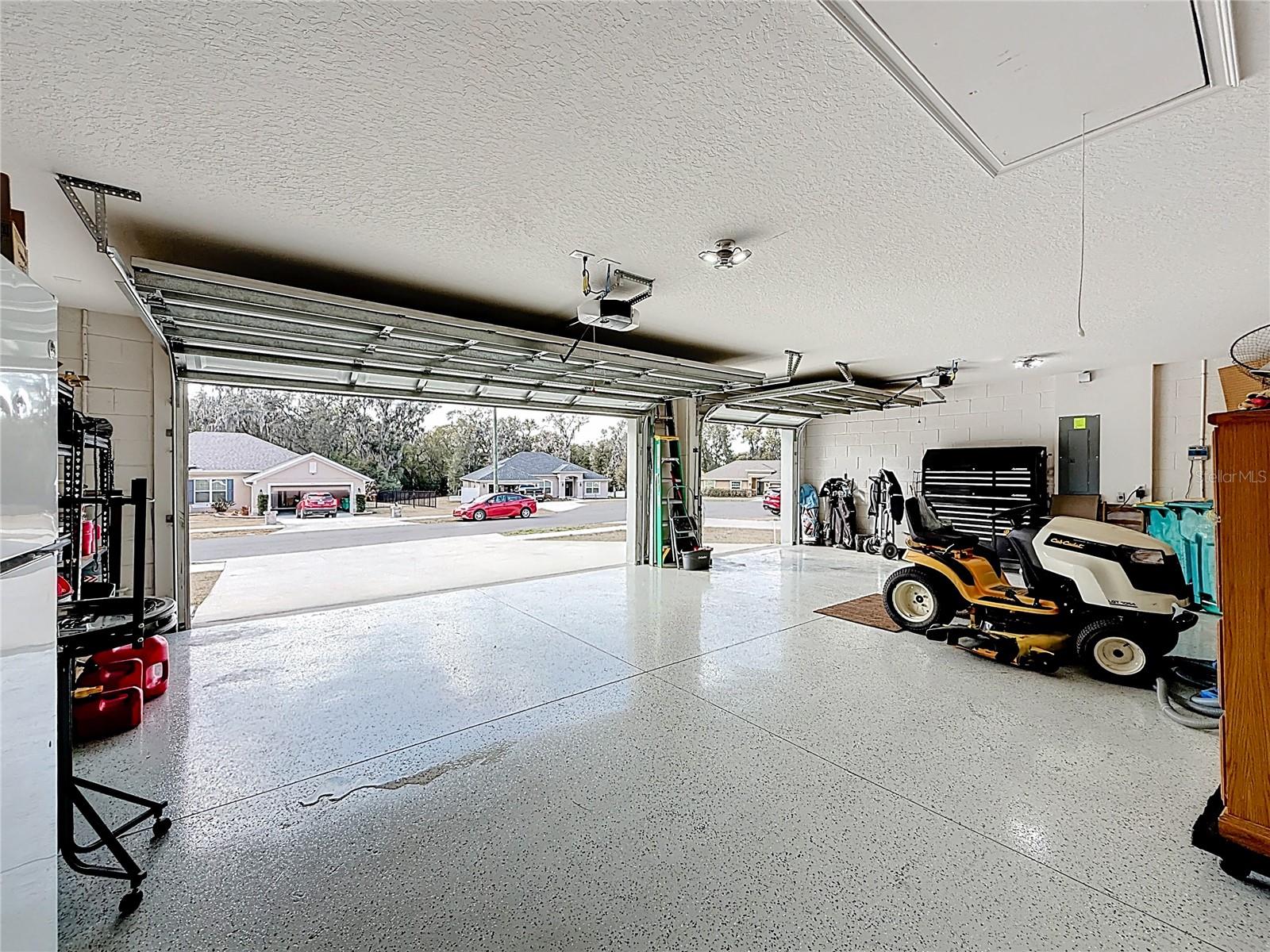 FRUITLAND PARK OAK FOREST - Residential