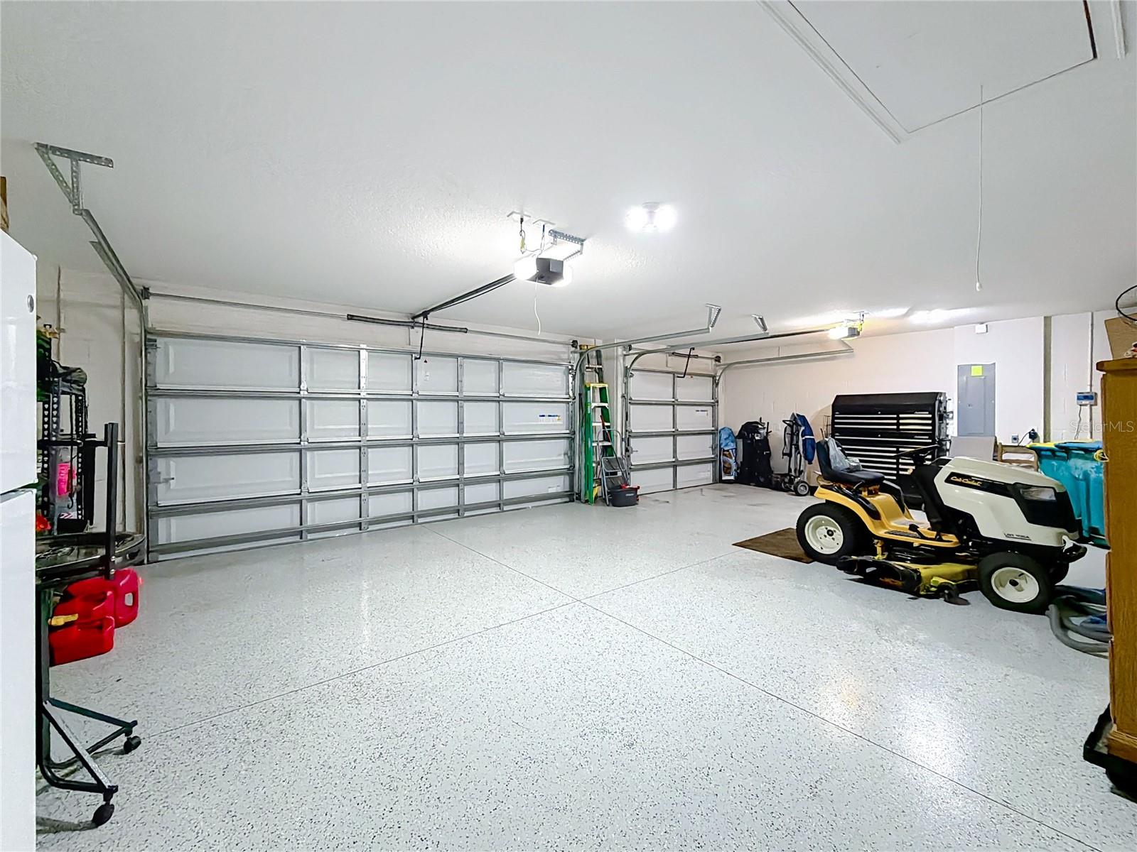 FRUITLAND PARK OAK FOREST - Residential