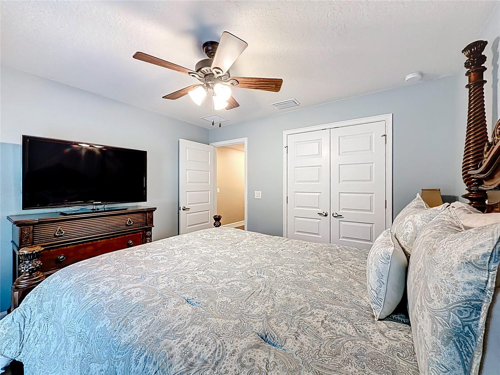 FRUITLAND PARK OAK FOREST - Residential