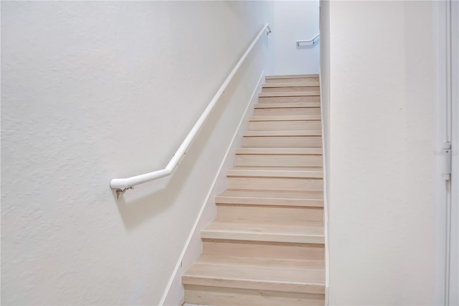 6119 METROWEST BOULEVARD 103