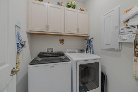 Tiny photo for 9426 SW 54th Street, Ocala, FL 34481 (MLS # OM725587)