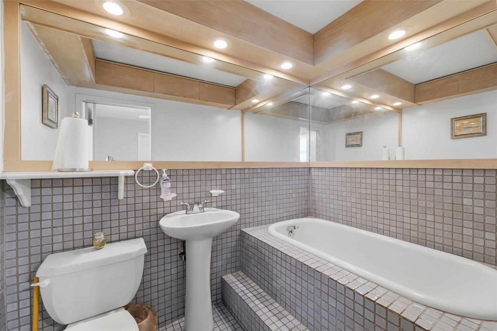 PARKVIEW ESTATES REV - Residential