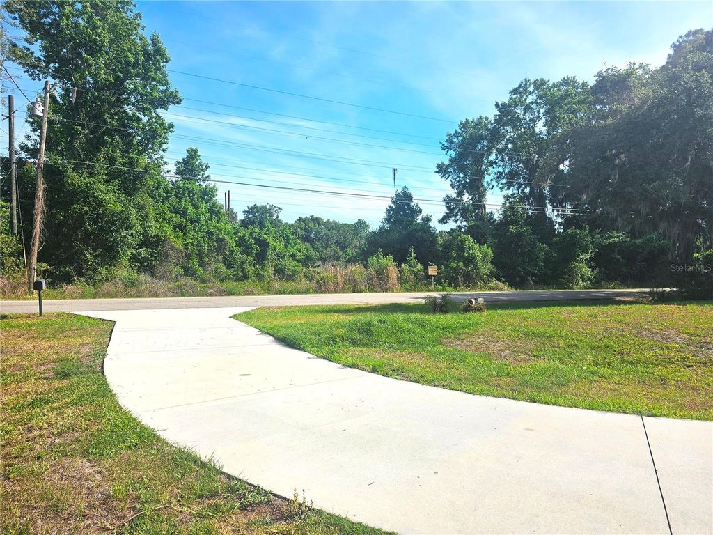 Photo of 259 Toms Road, Debary, FL 32713 (MLS # O6405264)