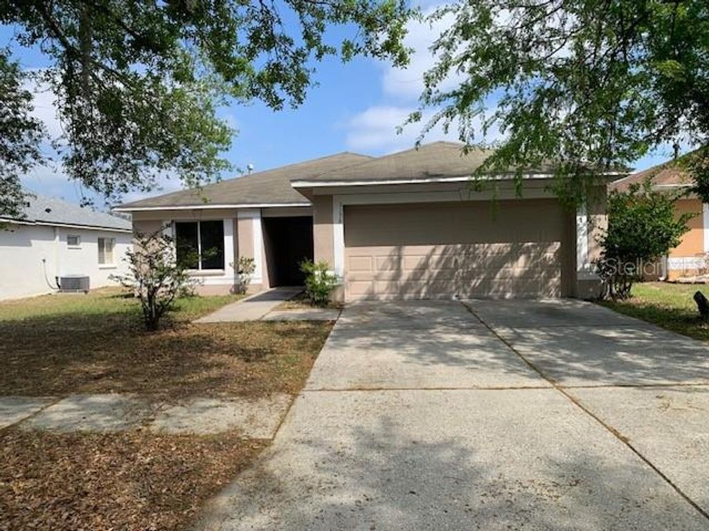 Photo of 3136 Pine Top Drive, Valrico, FL 33594 (MLS # TB8490444)