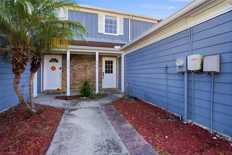 Photo of 6258 Oak Cluster Cir, Tampa, FL 33634 (MLS # TB8498633)