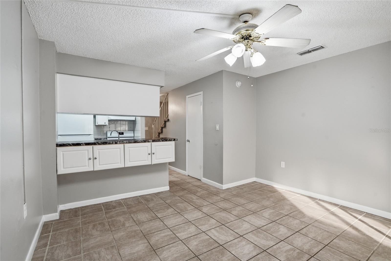 OAK VIEW TERRACE PH 1 - Residential