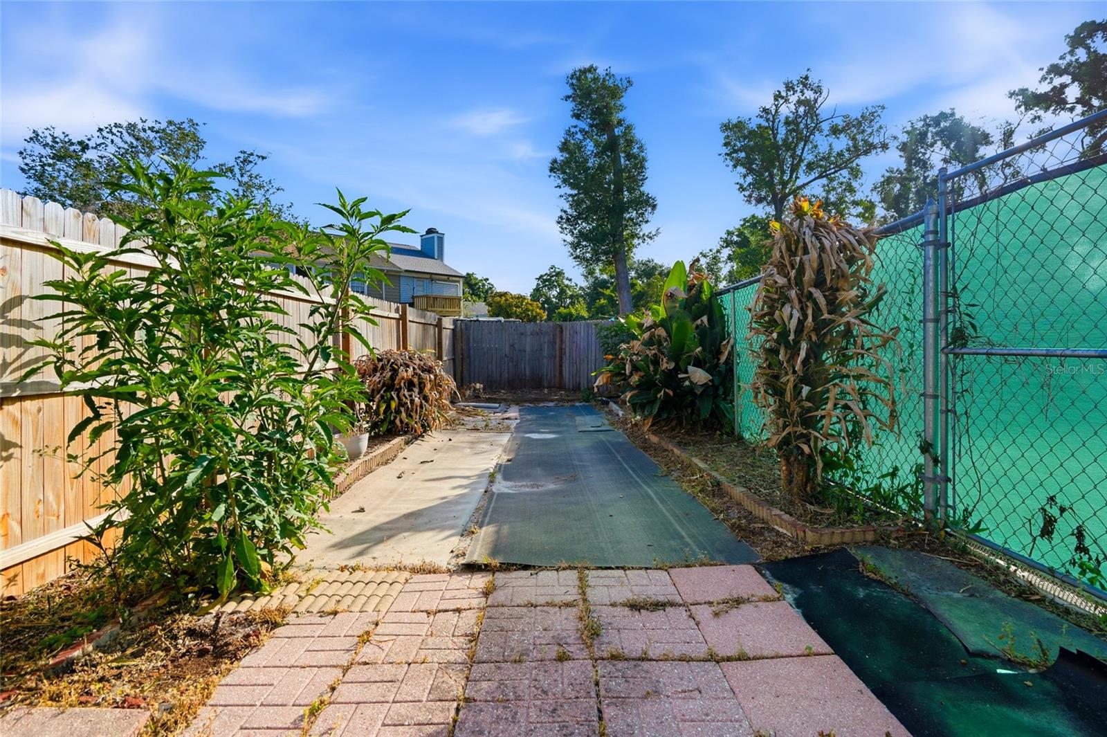 OAK VIEW TERRACE PH 1 - Residential