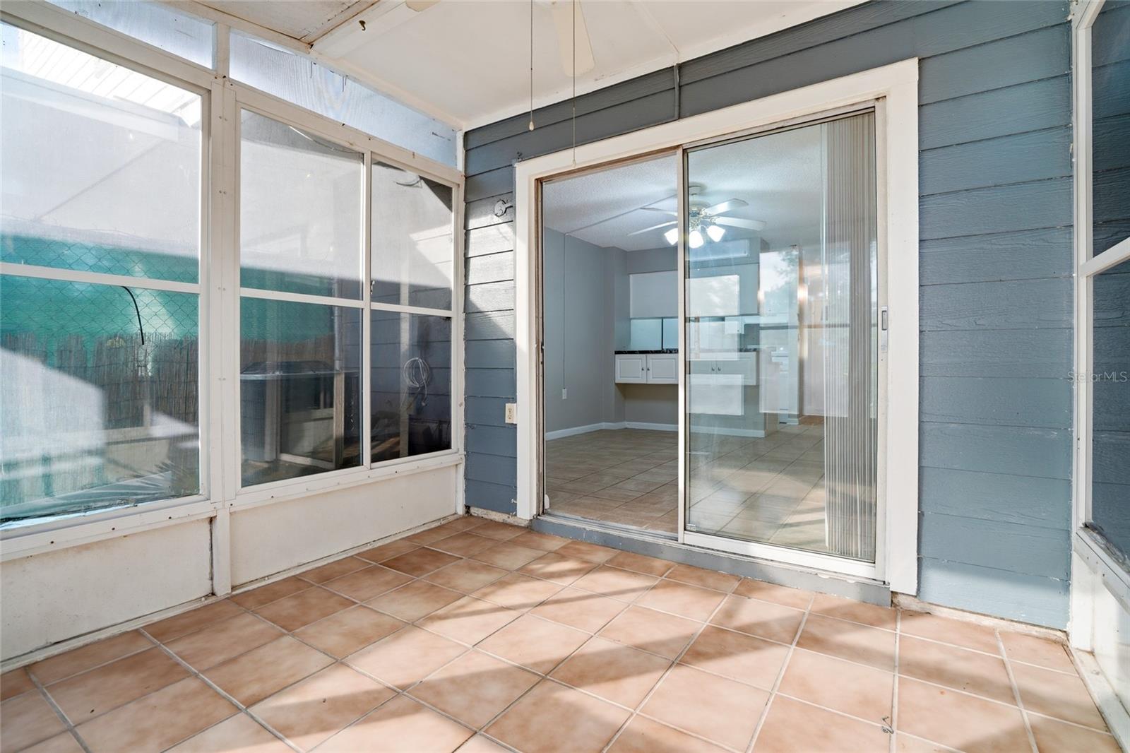 OAK VIEW TERRACE PH 1 - Residential