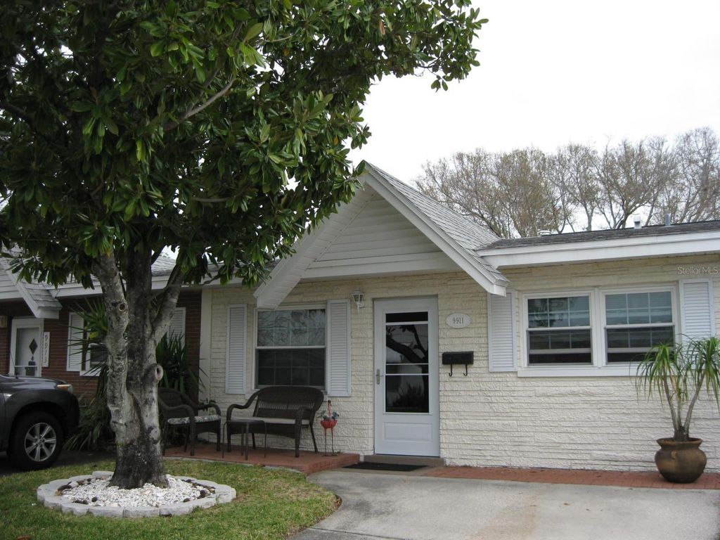 Photo of 9911 Dahlia Street N #38, Pinellas Park, FL 33782 (MLS # TB8502275)