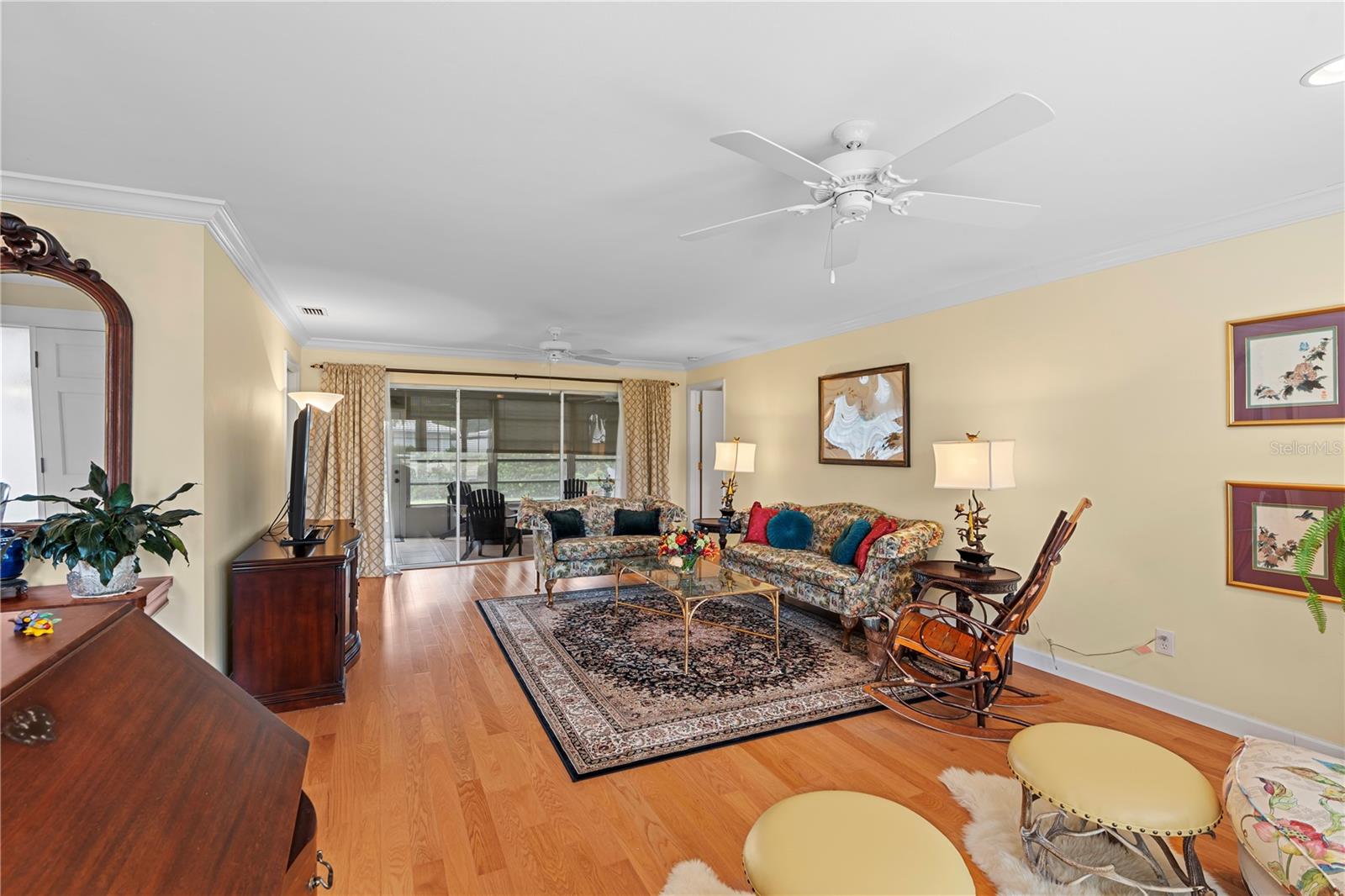 IMPERIAL POINT - Residential