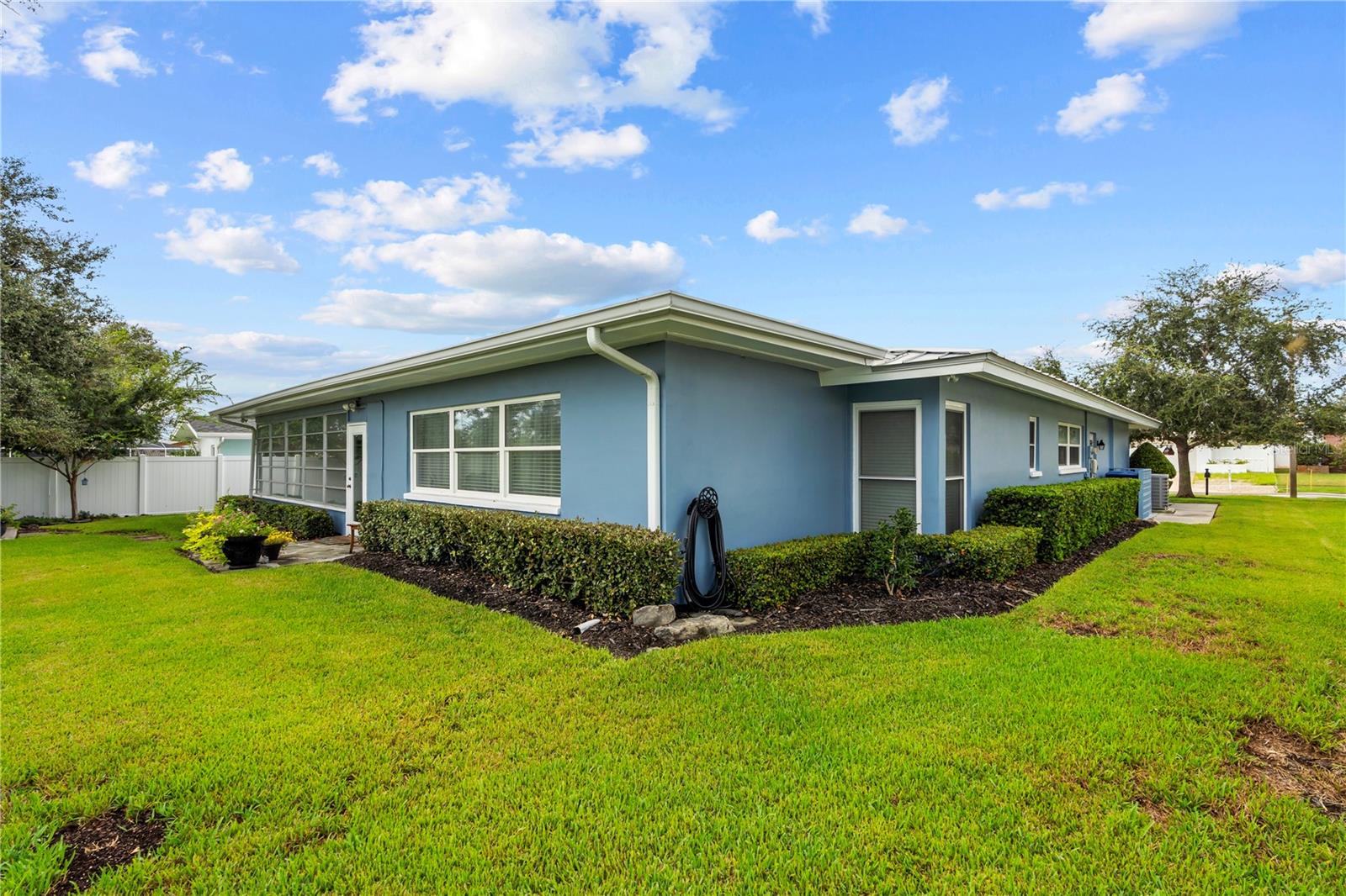 IMPERIAL POINT - Residential
