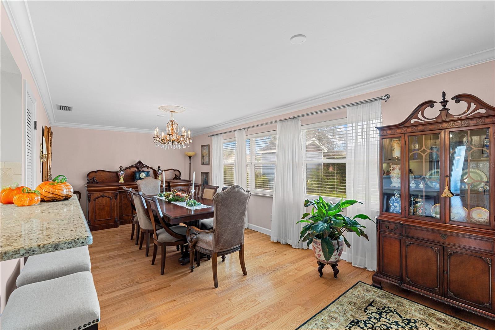 IMPERIAL POINT - Residential