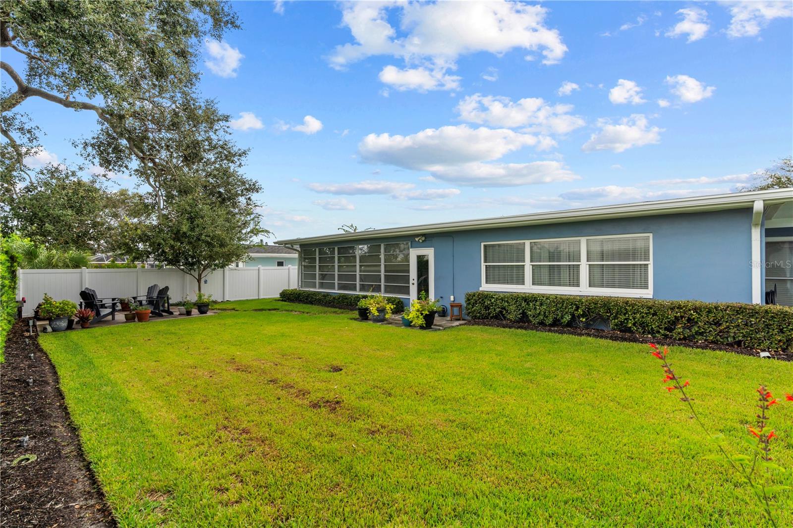 IMPERIAL POINT - Residential